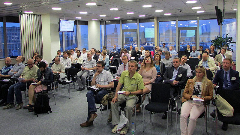 seminar-image-06-w1920